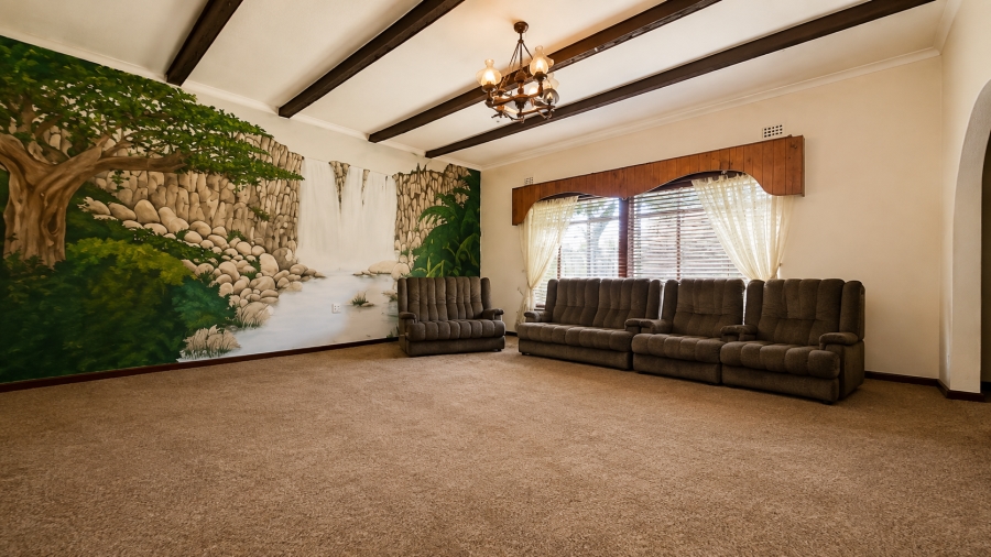 4 Bedroom Property for Sale in Golf Park Gauteng