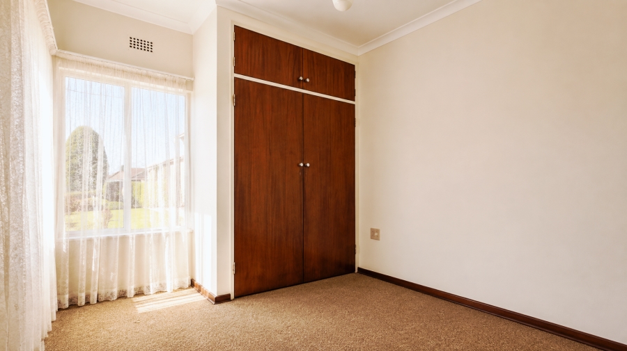 4 Bedroom Property for Sale in Golf Park Gauteng