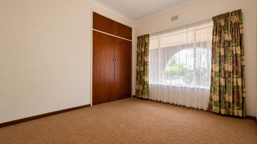 4 Bedroom Property for Sale in Golf Park Gauteng