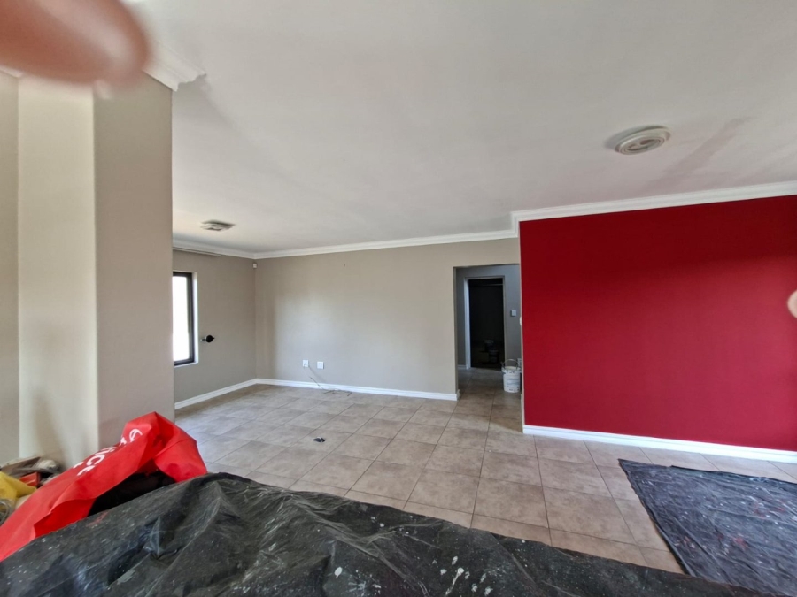 To Let 3 Bedroom Property for Rent in Thatchfield Estate Gauteng