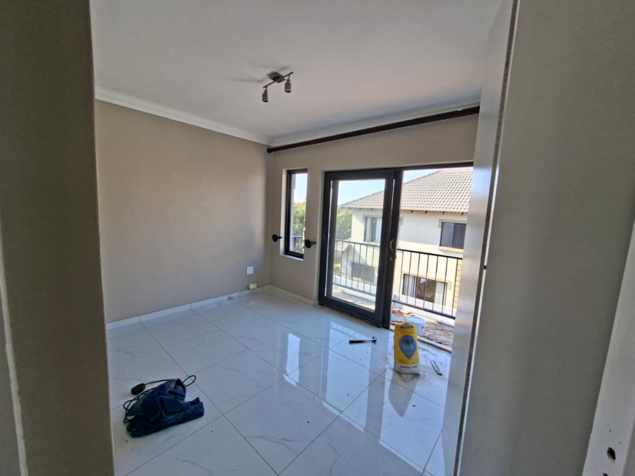 To Let 3 Bedroom Property for Rent in Thatchfield Estate Gauteng