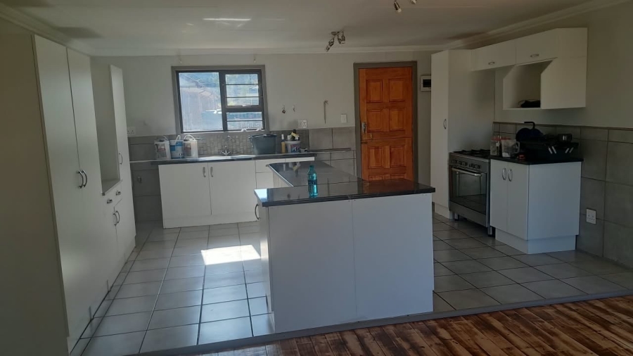 To Let 3 Bedroom Property for Rent in Fairlead Gauteng