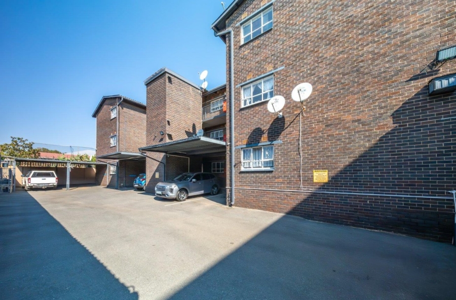 1 Bedroom Property for Sale in Edenvale Central Gauteng