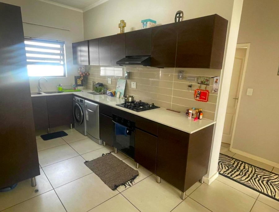 2 Bedroom Property for Sale in Greenstone Ridge Gauteng