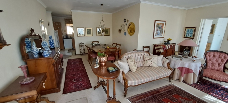 2 Bedroom Property for Sale in Wilgeheuwel Gauteng