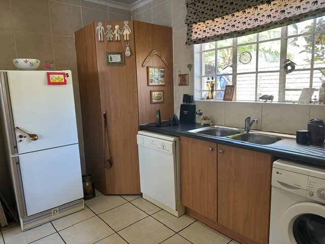 2 Bedroom Property for Sale in Wilgeheuwel Gauteng