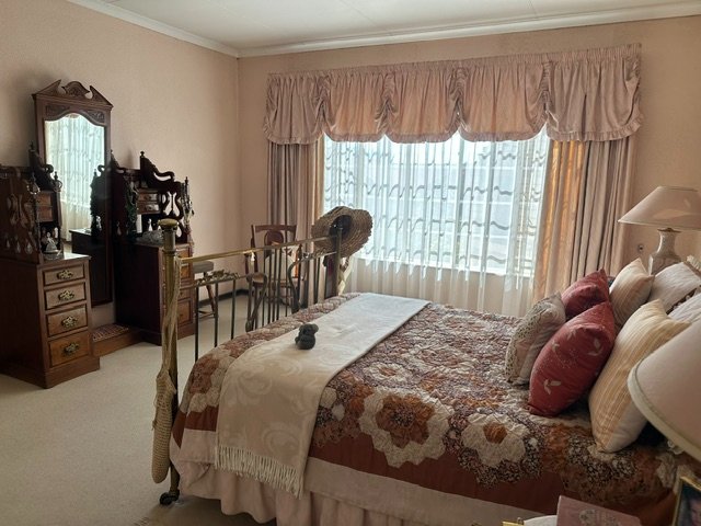 2 Bedroom Property for Sale in Wilgeheuwel Gauteng