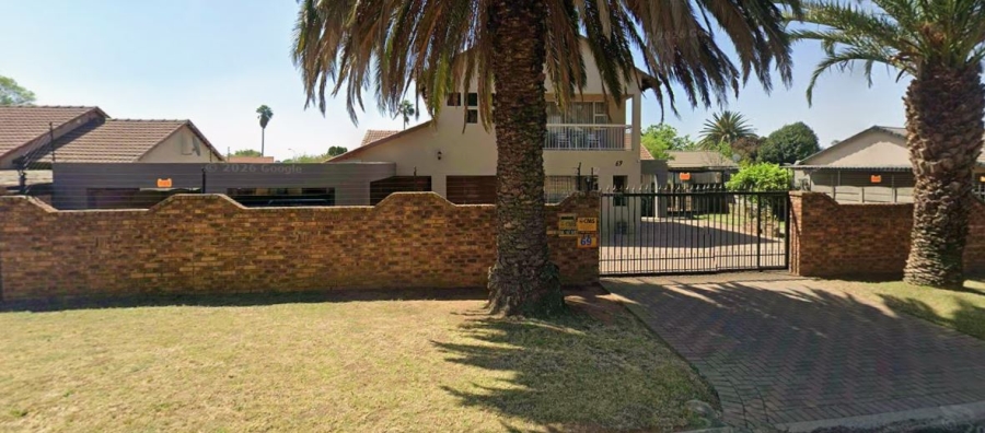 3 Bedroom Property for Sale in Bonaero Park Gauteng