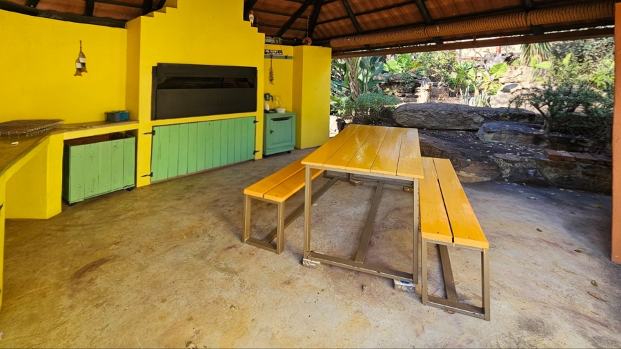 4 Bedroom Property for Sale in Wapadrand Gauteng