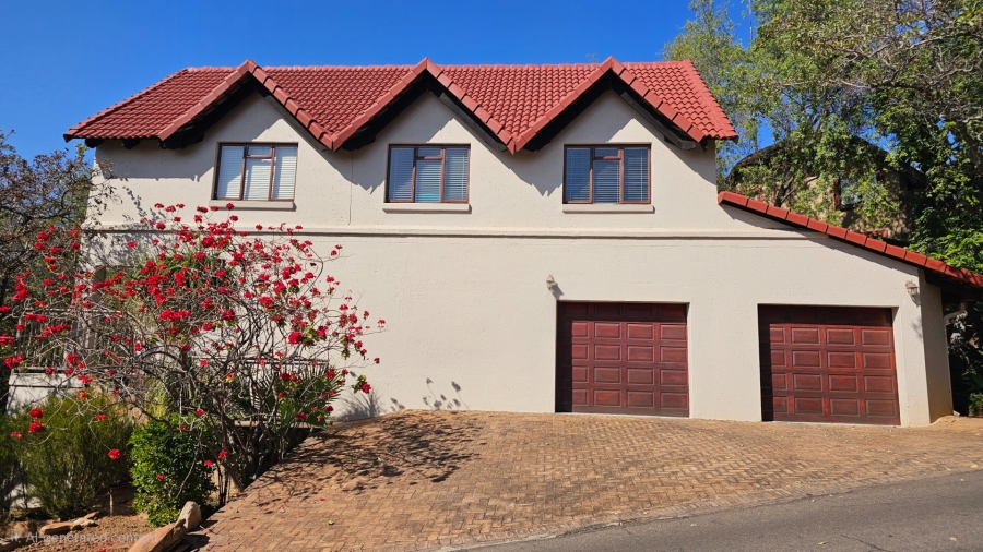 4 Bedroom Property for Sale in Wapadrand Gauteng
