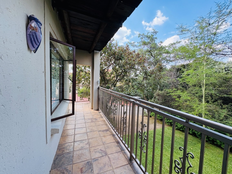 4 Bedroom Property for Sale in Wapadrand Gauteng