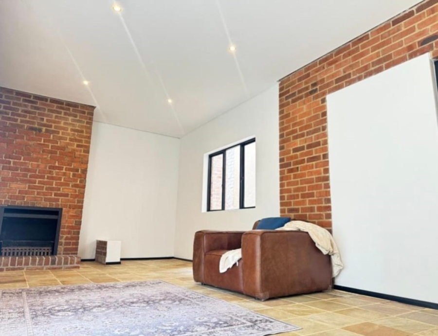 6 Bedroom Property for Sale in Dainfern Valley Gauteng
