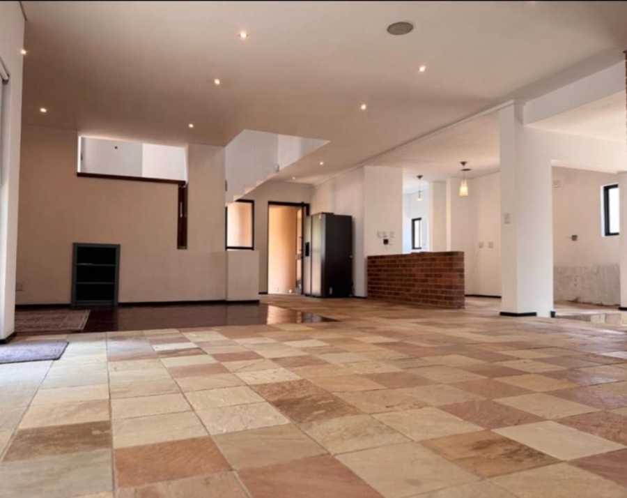 6 Bedroom Property for Sale in Dainfern Valley Gauteng