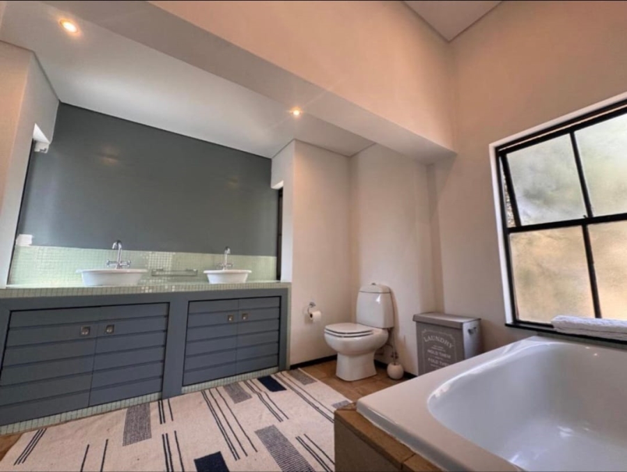 6 Bedroom Property for Sale in Dainfern Valley Gauteng