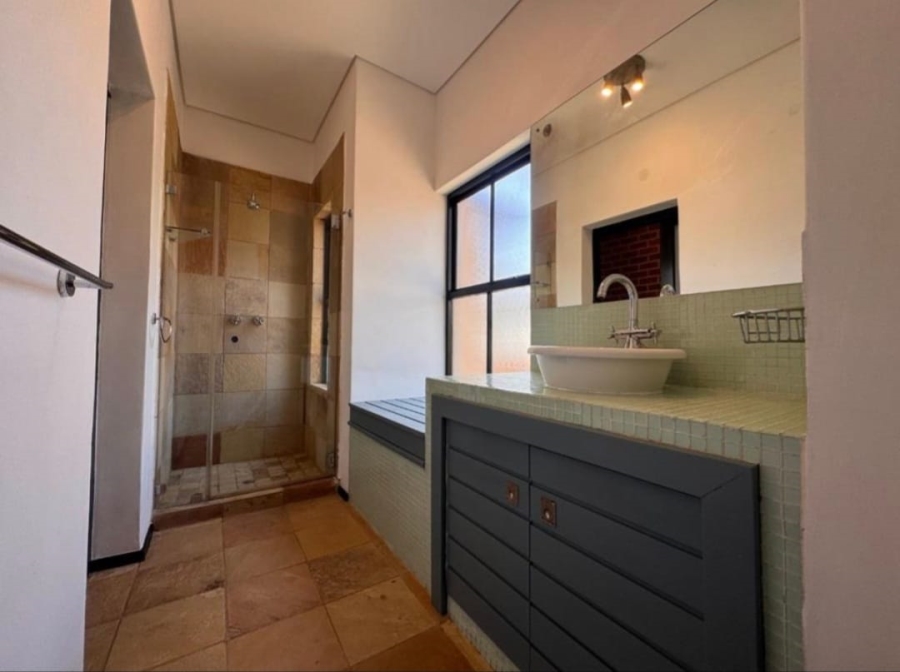 6 Bedroom Property for Sale in Dainfern Valley Gauteng