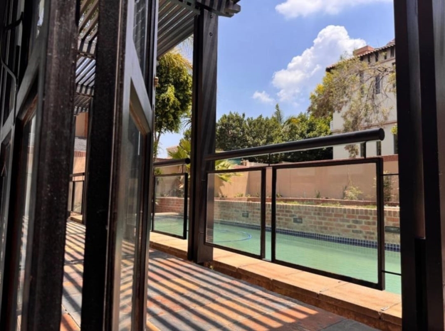 6 Bedroom Property for Sale in Dainfern Valley Gauteng