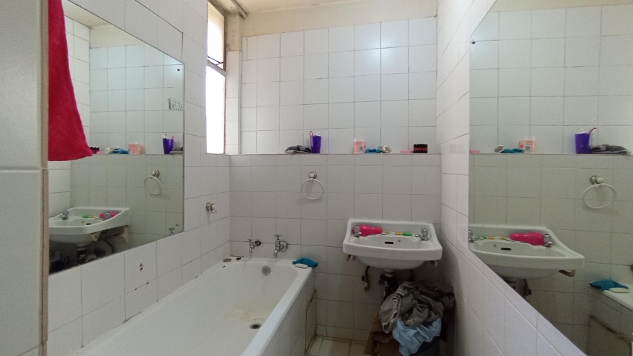 2 Bedroom Property for Sale in Pretoria Gauteng