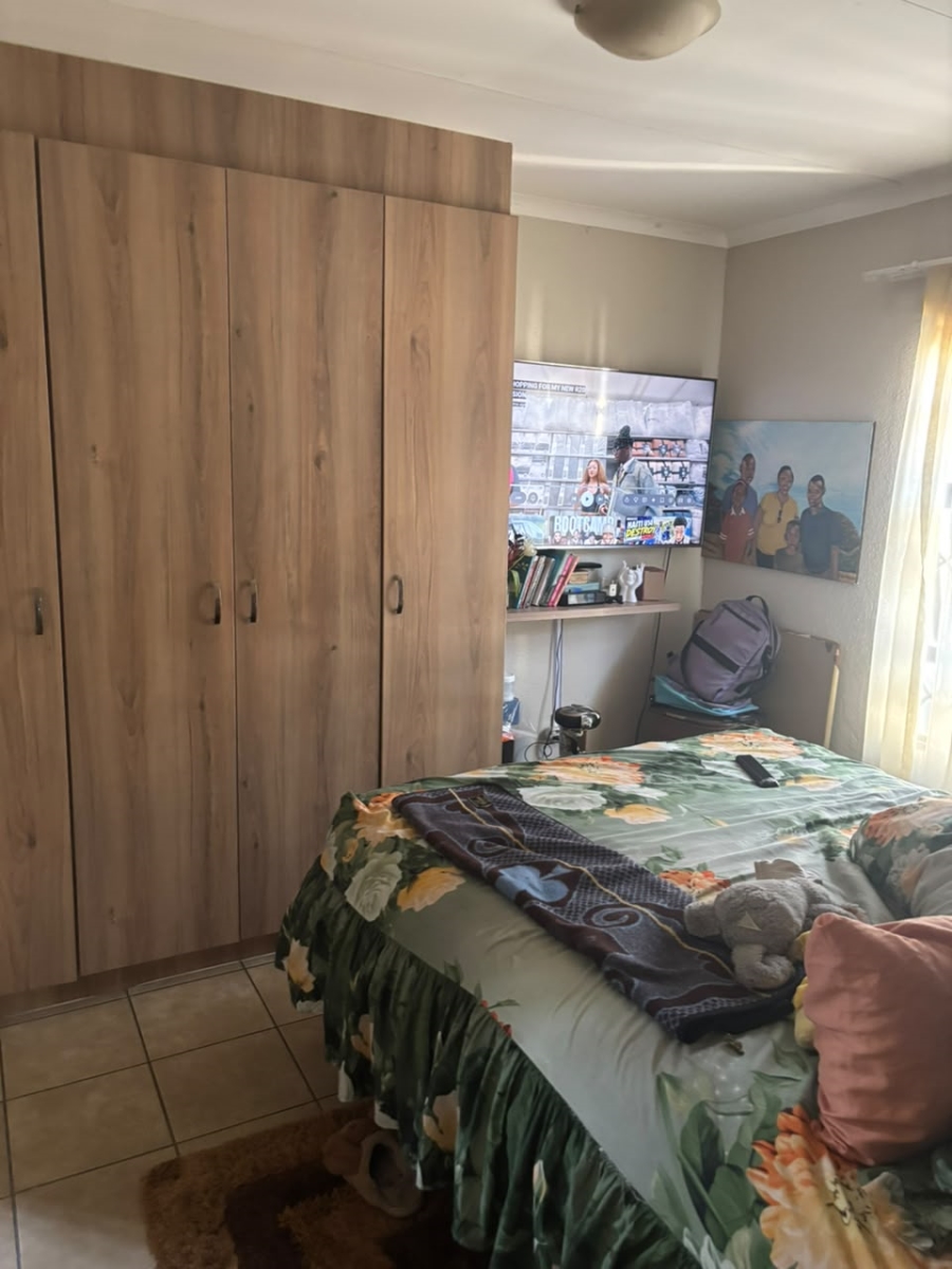3 Bedroom Property for Sale in Albertsdal Gauteng