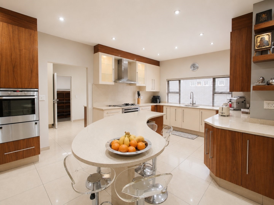 4 Bedroom Property for Sale in Dowerglen Ext 5 Gauteng