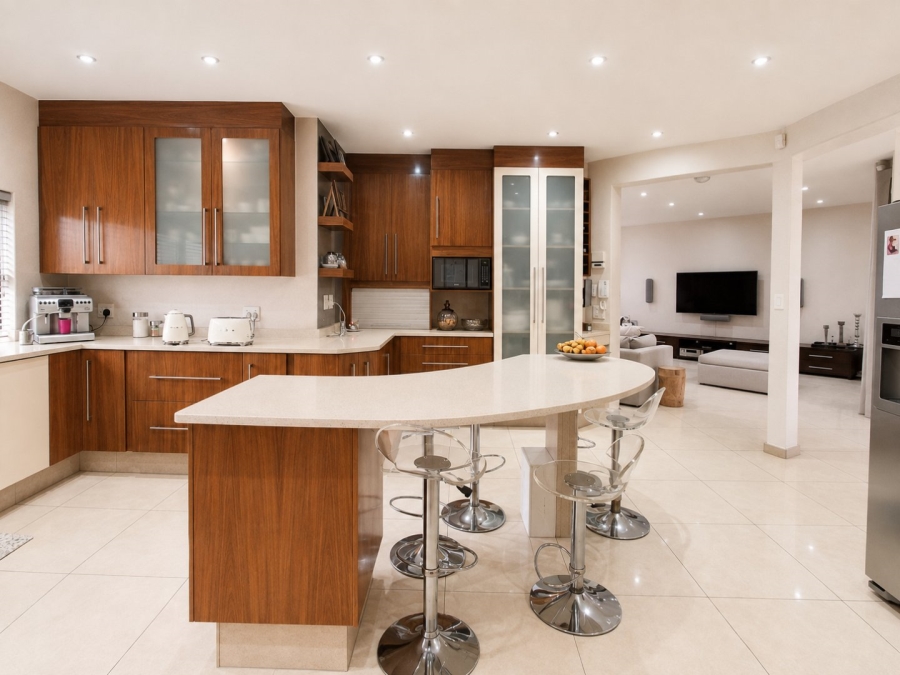 4 Bedroom Property for Sale in Dowerglen Ext 5 Gauteng
