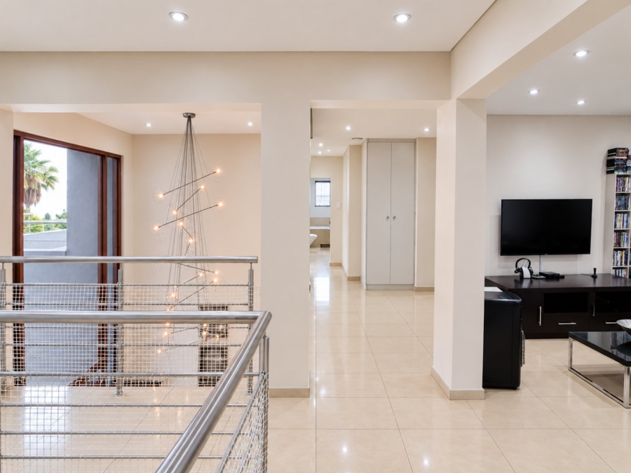 4 Bedroom Property for Sale in Dowerglen Ext 5 Gauteng