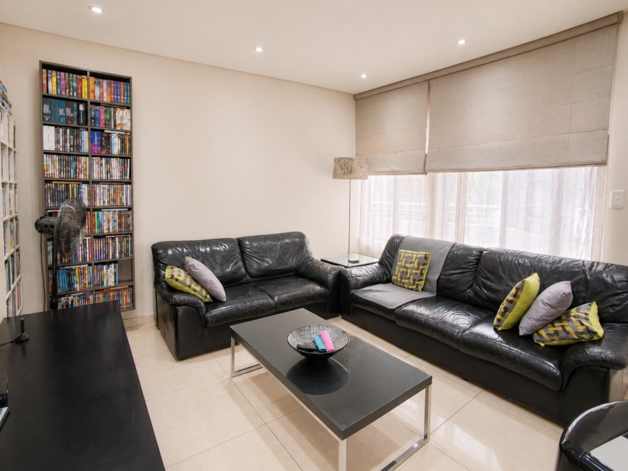 4 Bedroom Property for Sale in Dowerglen Ext 5 Gauteng