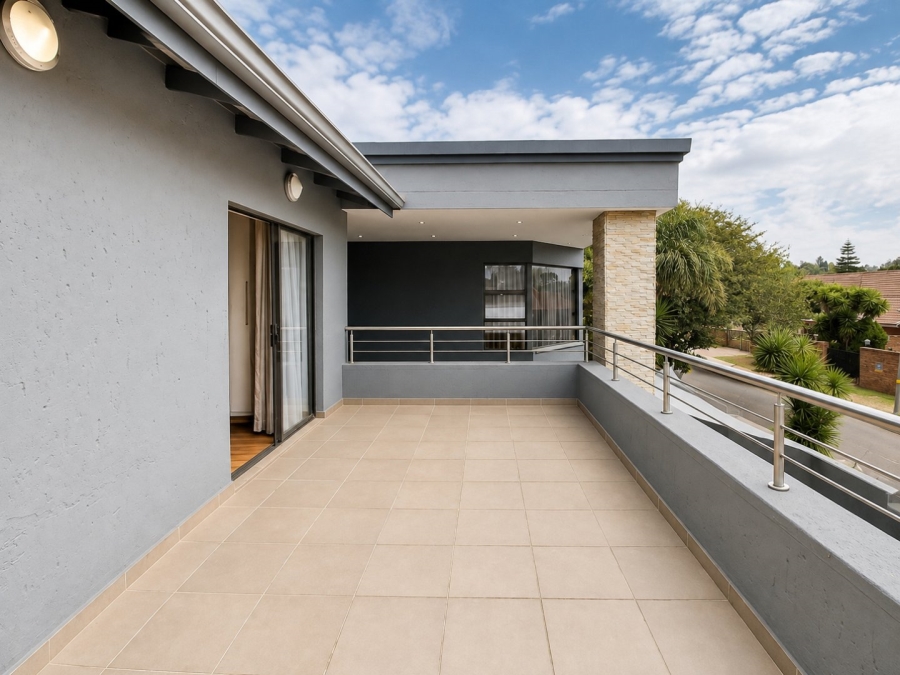 4 Bedroom Property for Sale in Dowerglen Ext 5 Gauteng