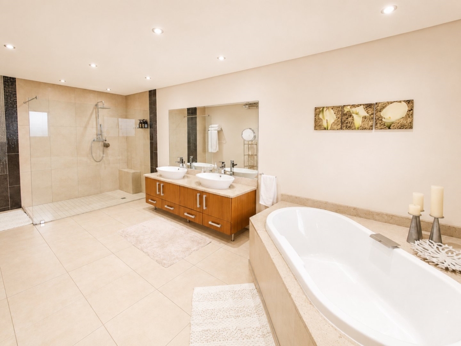 4 Bedroom Property for Sale in Dowerglen Ext 5 Gauteng