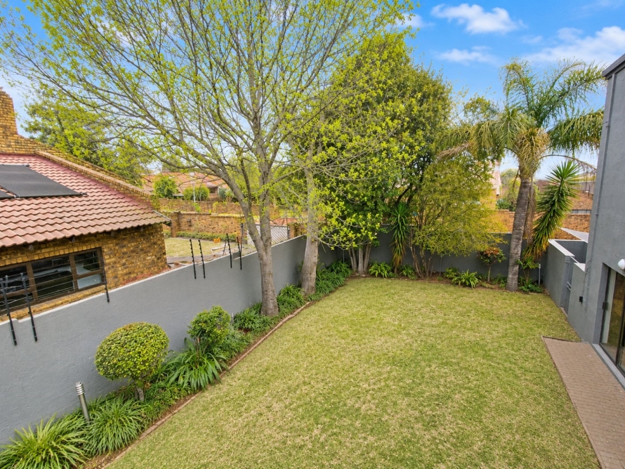 4 Bedroom Property for Sale in Dowerglen Ext 5 Gauteng