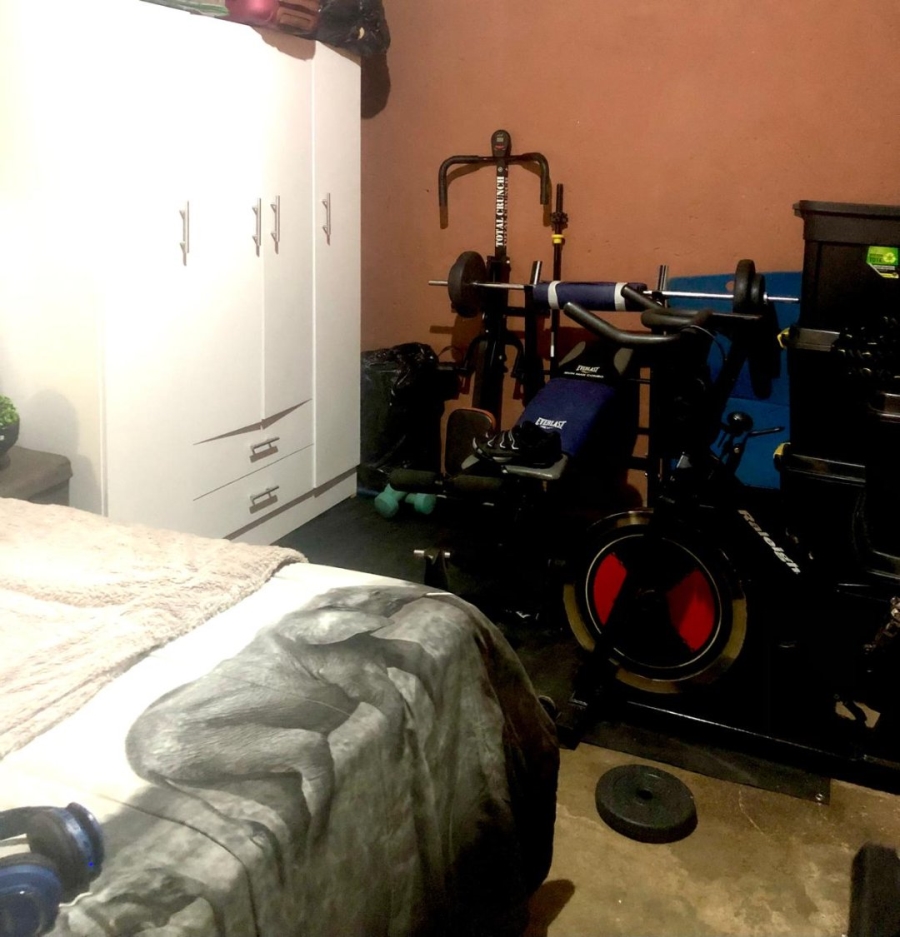4 Bedroom Property for Sale in Protea Glen Gauteng