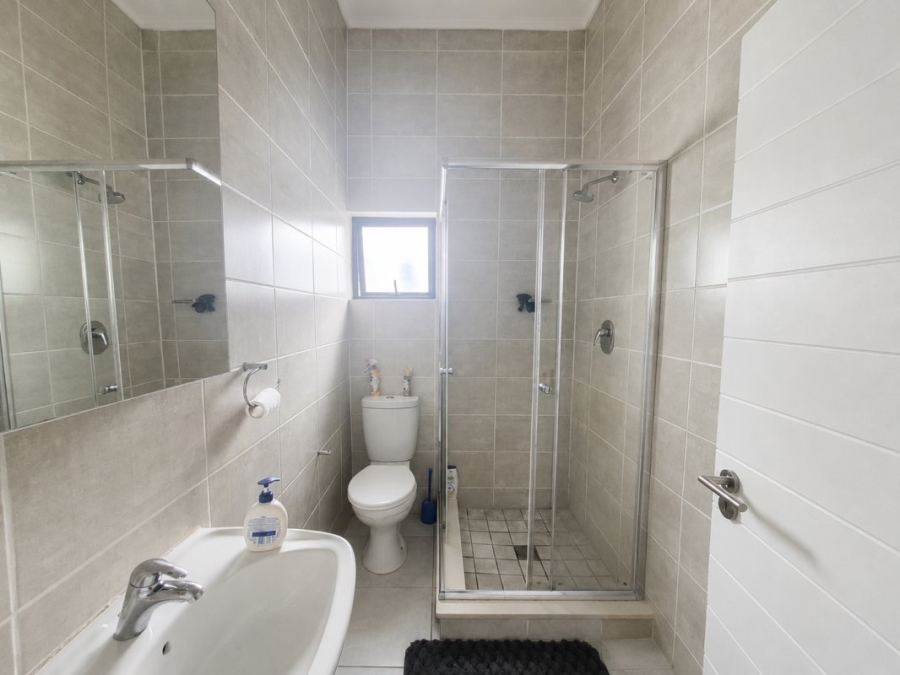 2 Bedroom Property for Sale in Linbro Park Gauteng