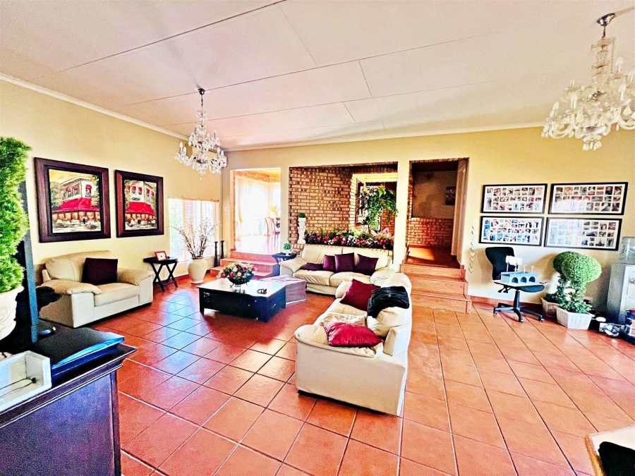 3 Bedroom Property for Sale in Moreleta Park Gauteng