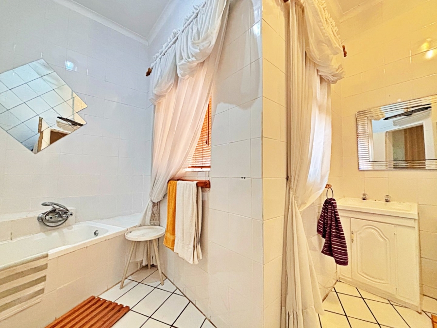 3 Bedroom Property for Sale in Moreleta Park Gauteng