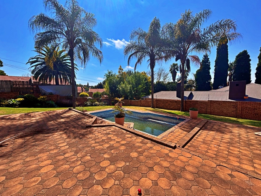 3 Bedroom Property for Sale in Moreleta Park Gauteng
