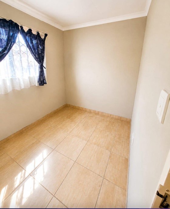 3 Bedroom Property for Sale in Dawn Park Gauteng