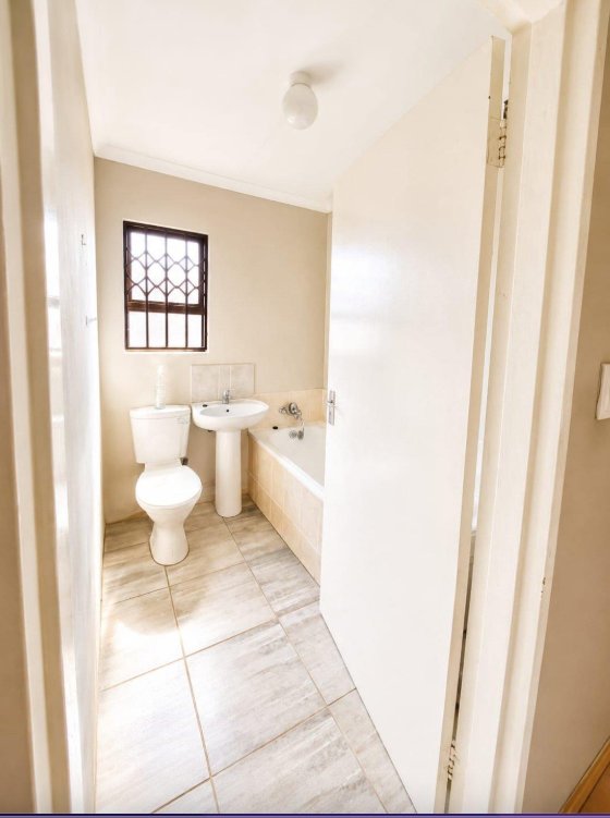 3 Bedroom Property for Sale in Dawn Park Gauteng