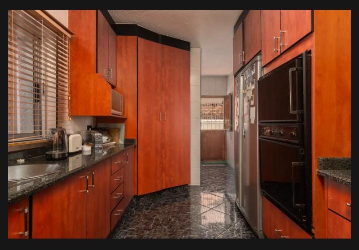 4 Bedroom Property for Sale in Suideroord Gauteng