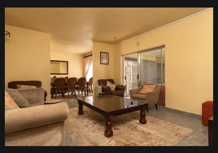 4 Bedroom Property for Sale in Suideroord Gauteng