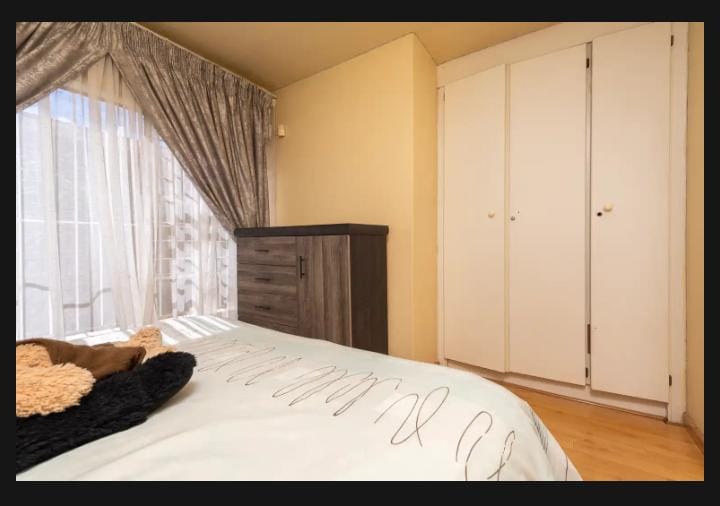 4 Bedroom Property for Sale in Suideroord Gauteng