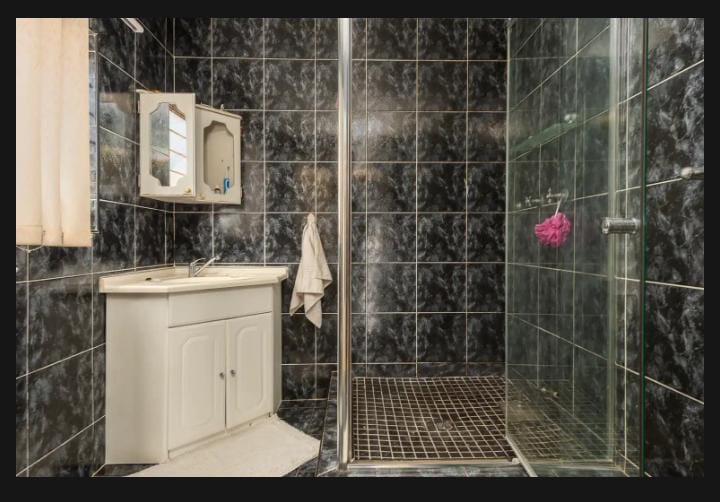 4 Bedroom Property for Sale in Suideroord Gauteng