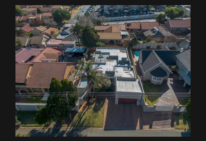4 Bedroom Property for Sale in Suideroord Gauteng