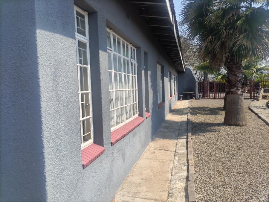 4 Bedroom Property for Sale in Sonland Park Gauteng