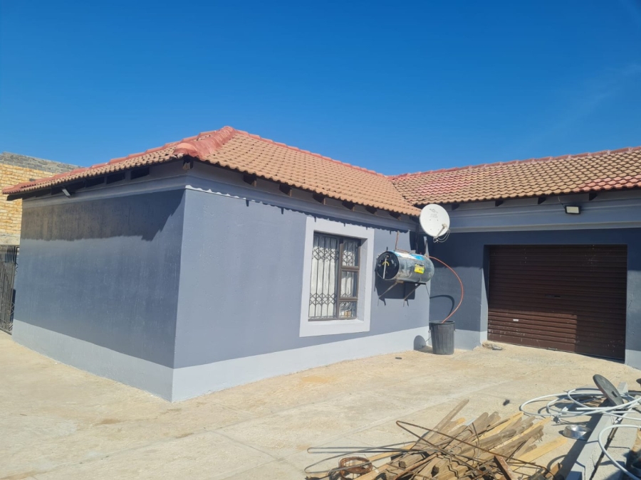 3 Bedroom Property for Sale in Naturena Gauteng