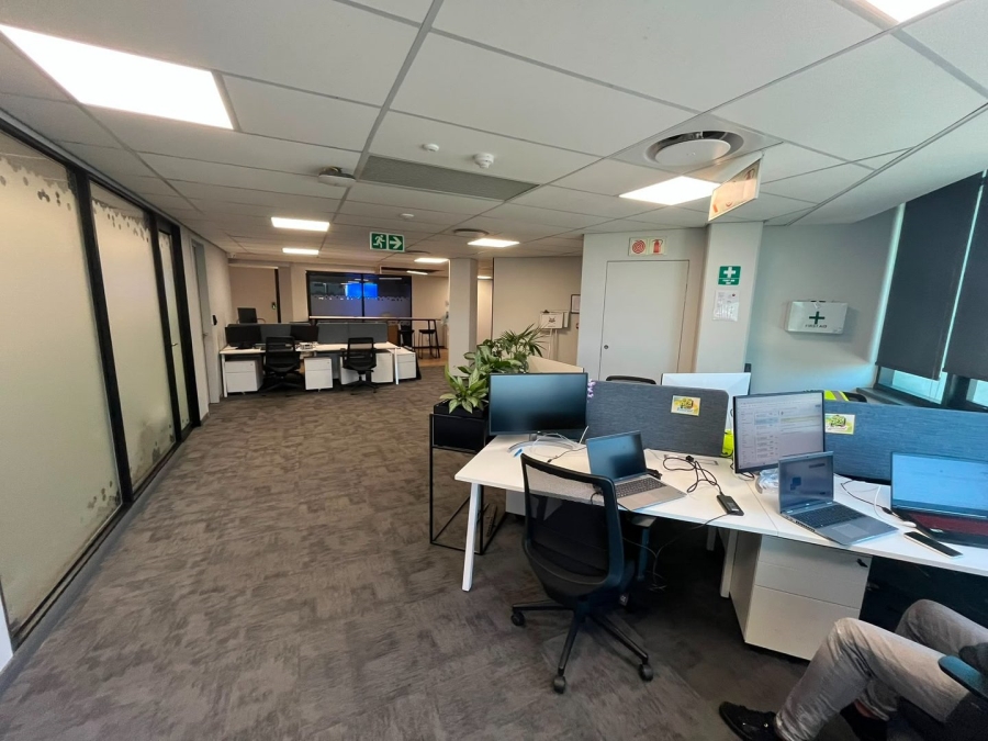 To Let Commercial Property for Rent in Doringkloof Gauteng