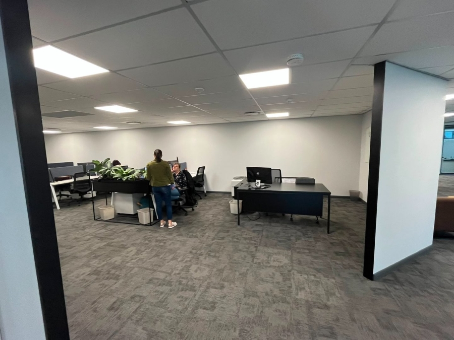 To Let Commercial Property for Rent in Doringkloof Gauteng