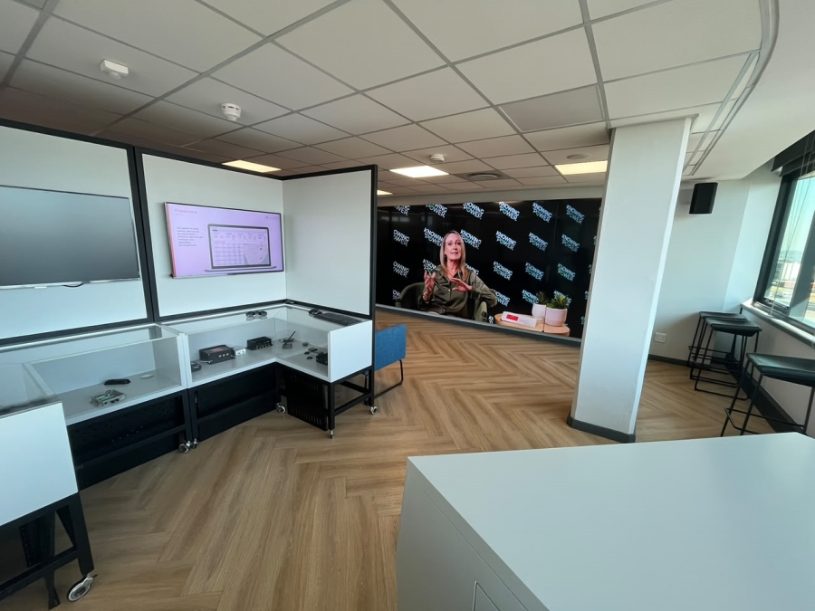 To Let Commercial Property for Rent in Doringkloof Gauteng