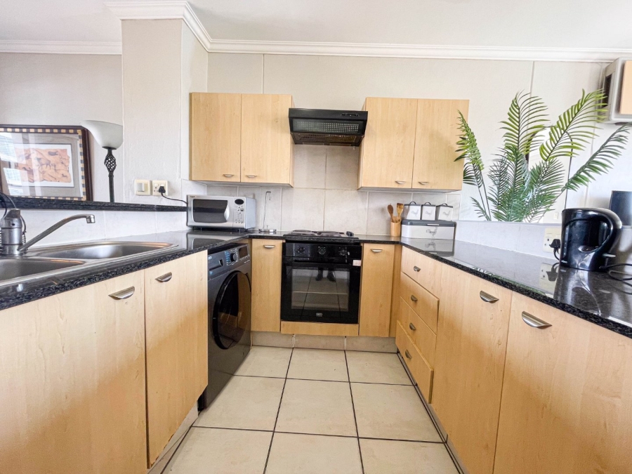 To Let 2 Bedroom Property for Rent in Morningside Gauteng