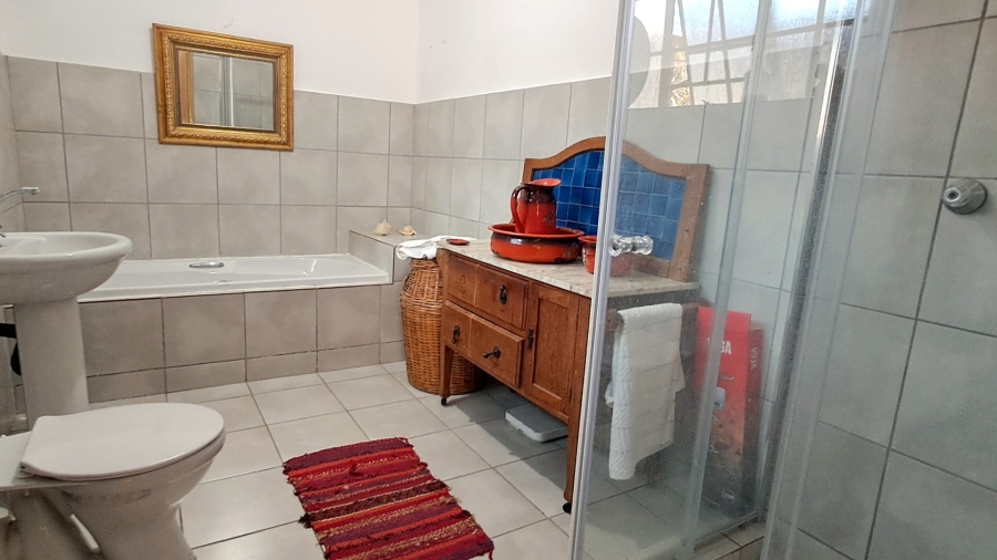 3 Bedroom Property for Sale in Mountain View Gauteng