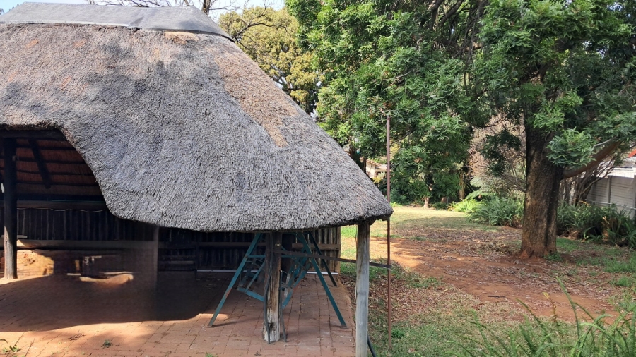 3 Bedroom Property for Sale in Mountain View Gauteng