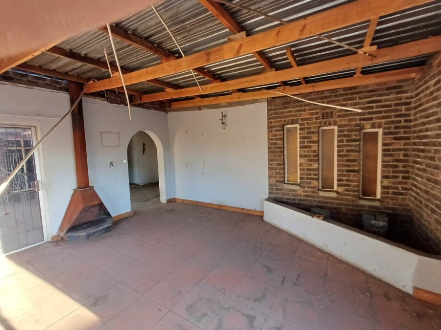 3 Bedroom Property for Sale in Nimrod Park Gauteng